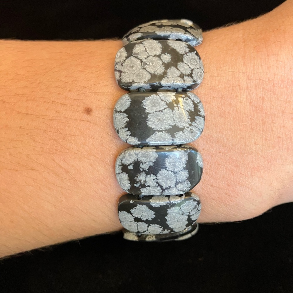 Snowflake Obsidian Stretch Gemstone Bangle